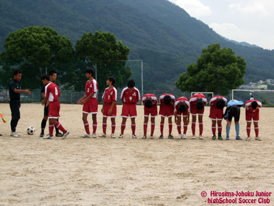 2011 LswZ̈ 3@vsȔ㒆wZ