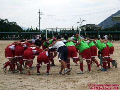 2011 LswZ̈ 3@vsȔ㒆wZ