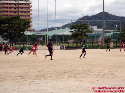 2012 ~{t(U-15)TbJ[ 1 vswZ