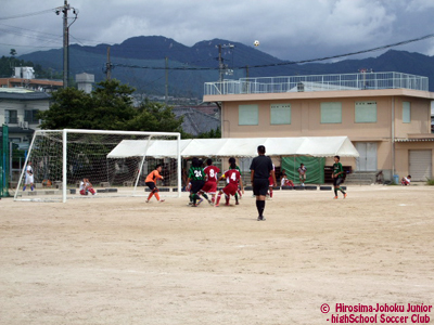 2012 ~{t(U-15)TbJ[ 1 vswZ